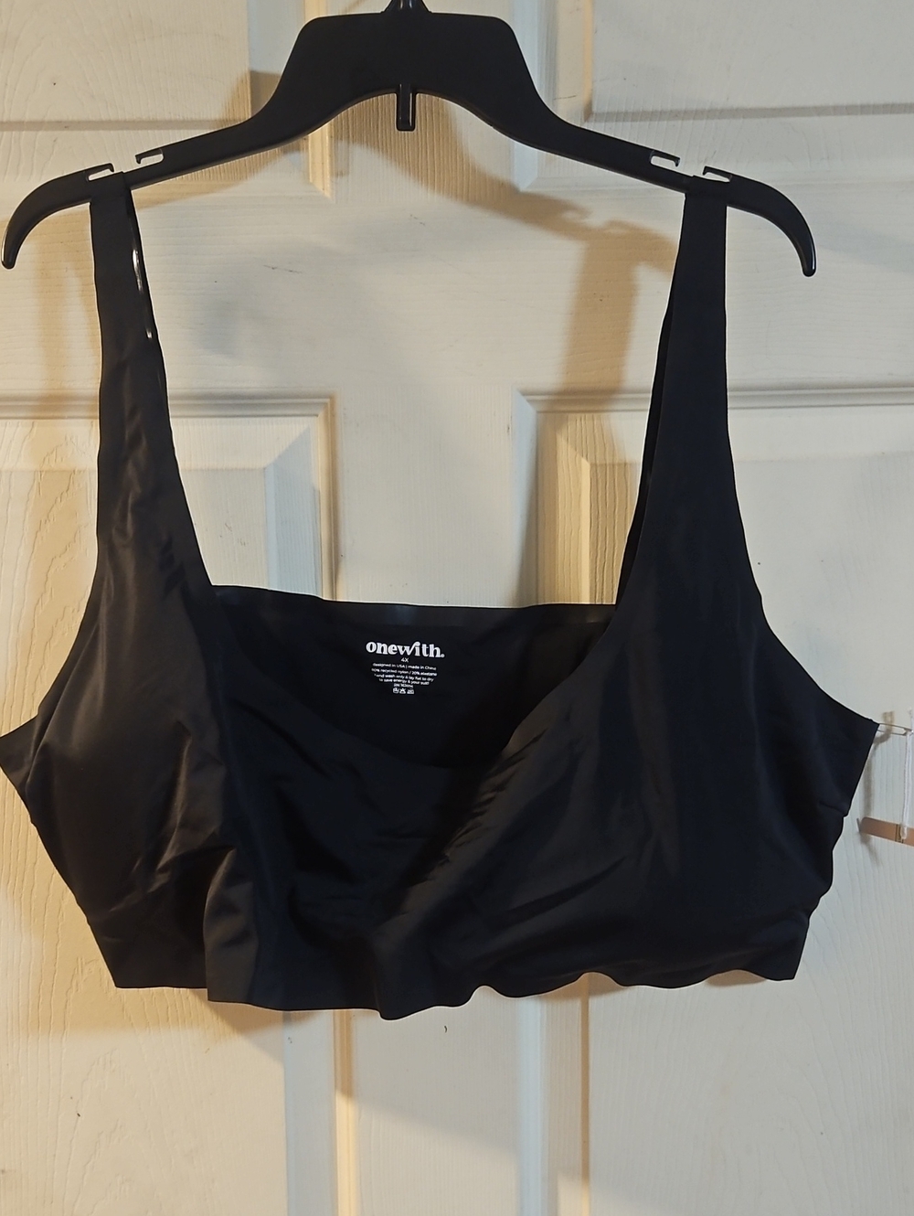 ONEWITH BLACK BIKINI TOP: NEW WITHOUT TAGS: SIZE 4X